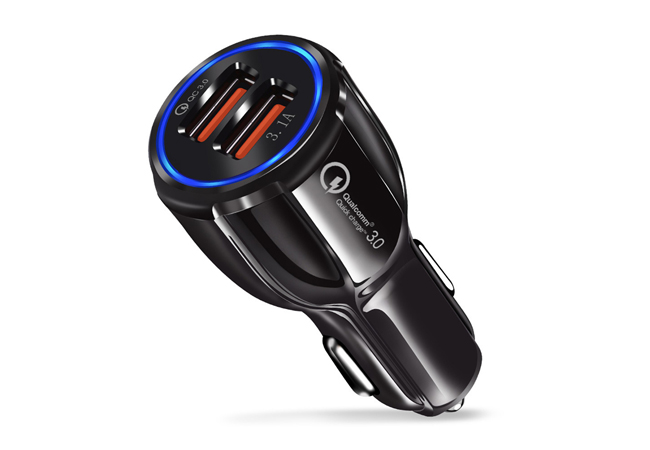 dual usb car charger 650x450-3