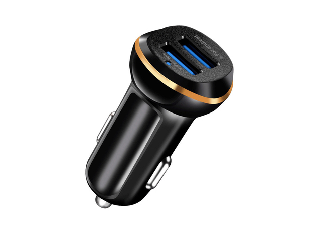 mini car charger 650x450-3